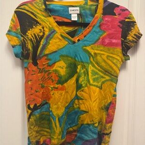 Chico's Colorful Abstract V-Neck Tee. Chico’s size 0 = S / 4